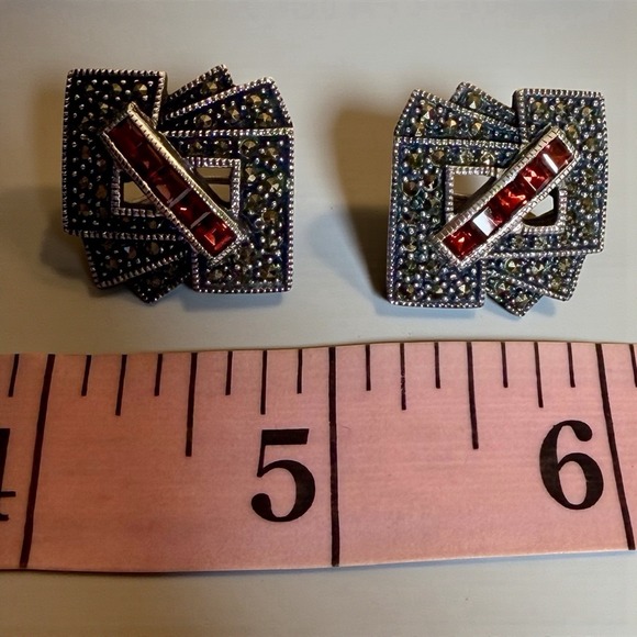 Vintage Judith Jack Sterling Silver Garnet Marcasite Geometric Pierced Earrings - Picture 2 of 5